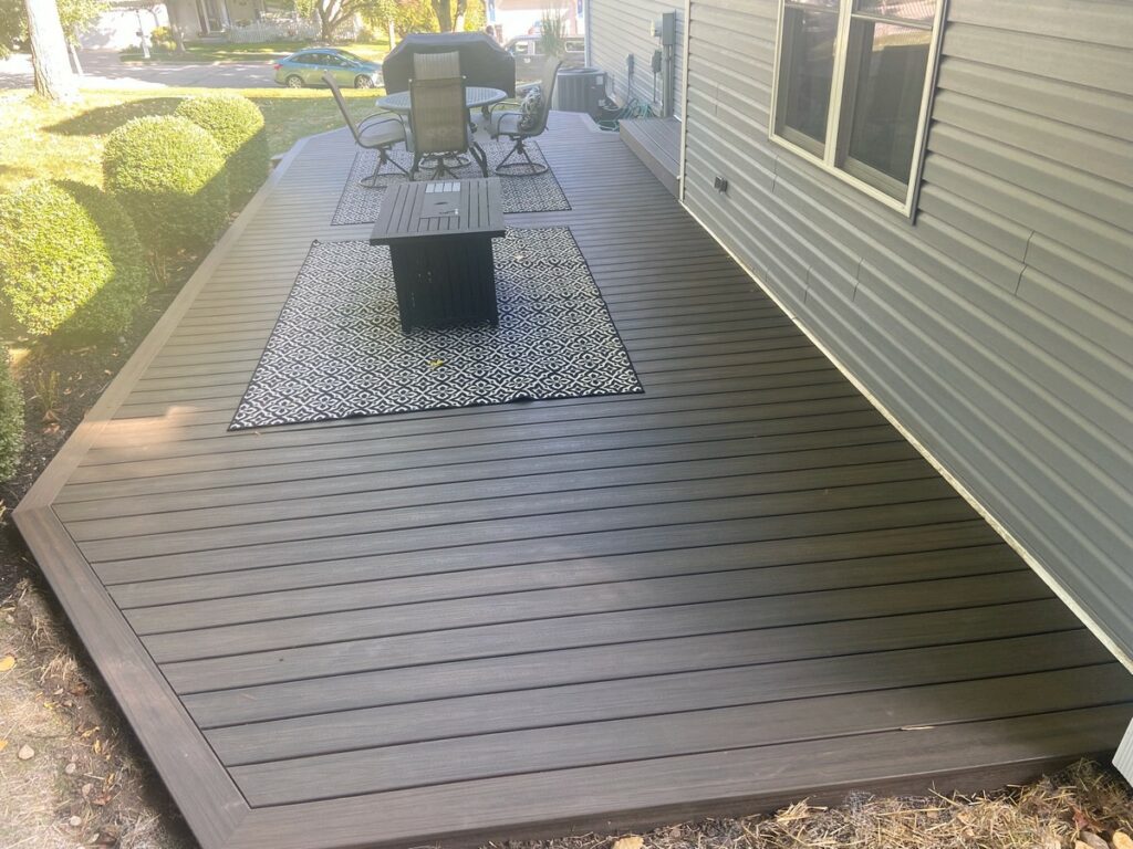 Waukesha Composite Deck Installation: Wood-to-Composite Transformation with Trex