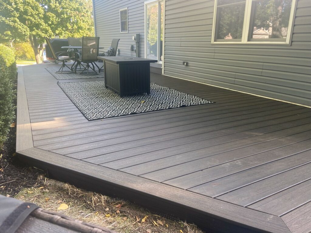 Waukesha Composite Deck Installation: Wood-to-Composite Transformation with Trex