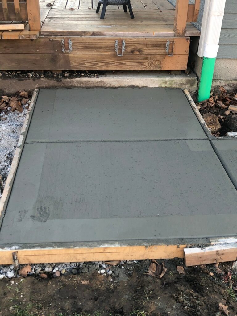 New Berlin Picture-Framed Concrete Sidewalk Upgrade