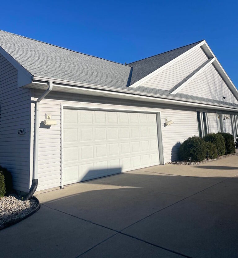 Roofing Contractors in Waukesha, Wisconsin