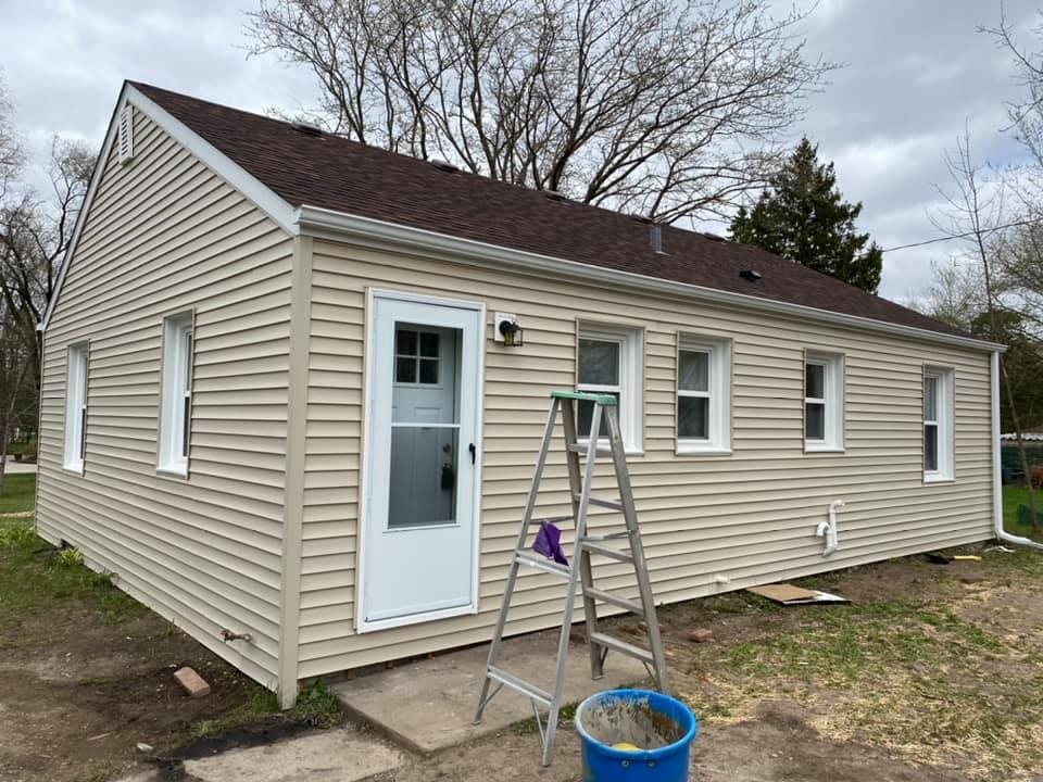 Waukesha CertainTeed Vinyl Siding Installation