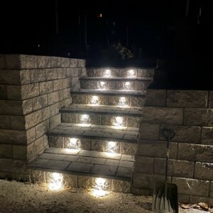 Mukwonago Retaining Wall & Low Voltage Lighting Upgrade